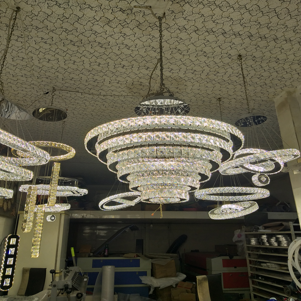 لوستر کریستالی آویز شش حلقه سایز ۷۰