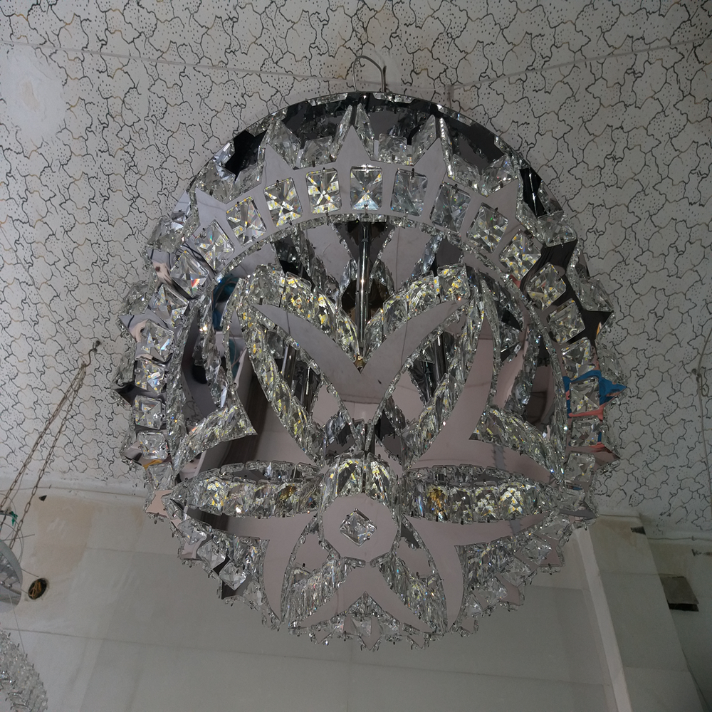 لوستر کریستالی سقفی ۶۰ سانتیمتر مدل «گل»